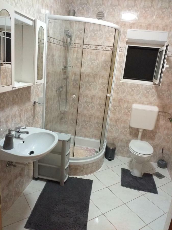 Apartments Vila Ana 维尔 外观 照片